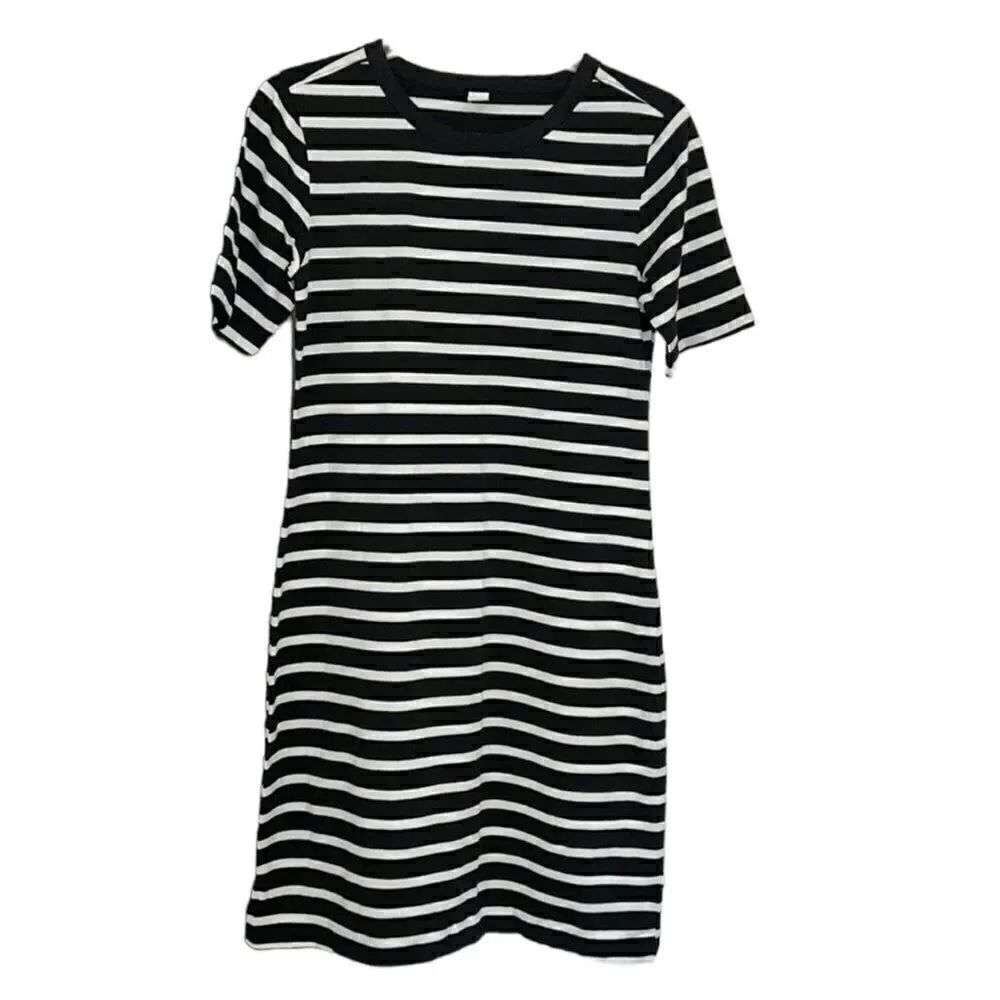 Old Navy Stripe Black & White Mini
Dress(Size Medium